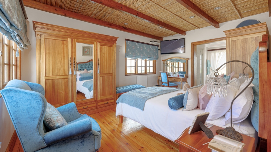 5 Bedroom Property for Sale in Arniston Western Cape
